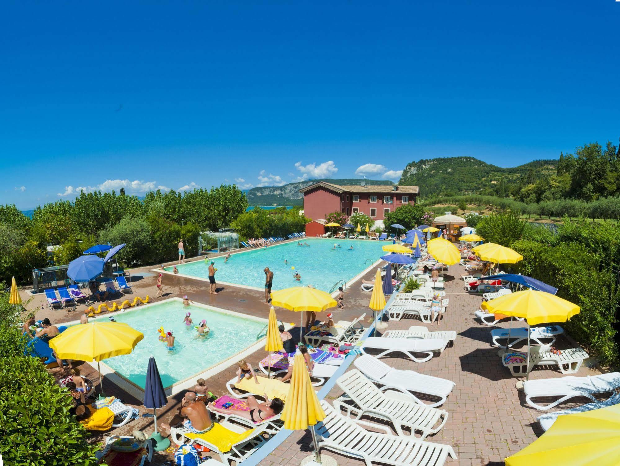 Camping Serenella Μπαρντολίνο Εξωτερικό φωτογραφία